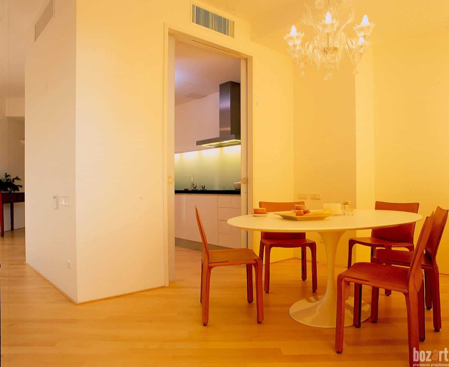 pracownia architektoniczna warszawaokrągły stół w jadalni